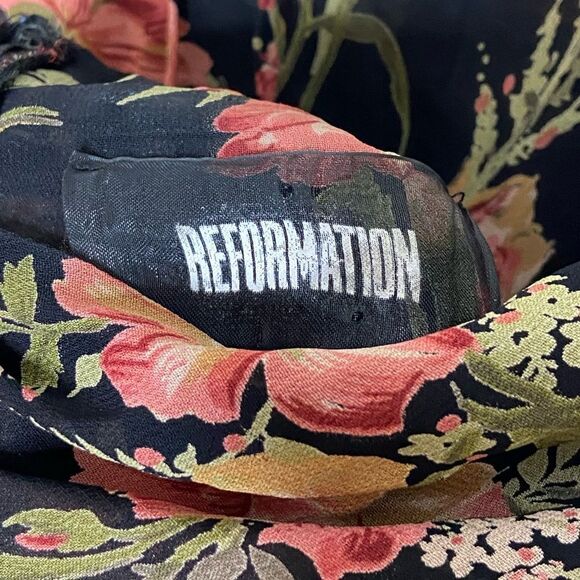 Reformation Sherwood Black Jumpsuit Floral Open Long Sleeve Flared Leg Size 2 - Picture 8 of 8